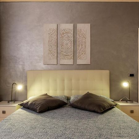 רומא Piazza San Cosimato & Trastevere Apartment מראה חיצוני תמונה