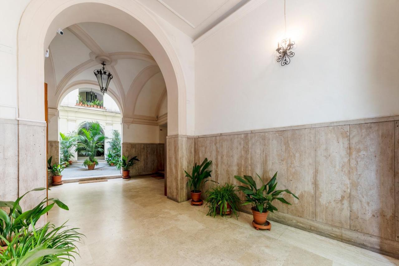 רומא Piazza San Cosimato & Trastevere Apartment מראה חיצוני תמונה